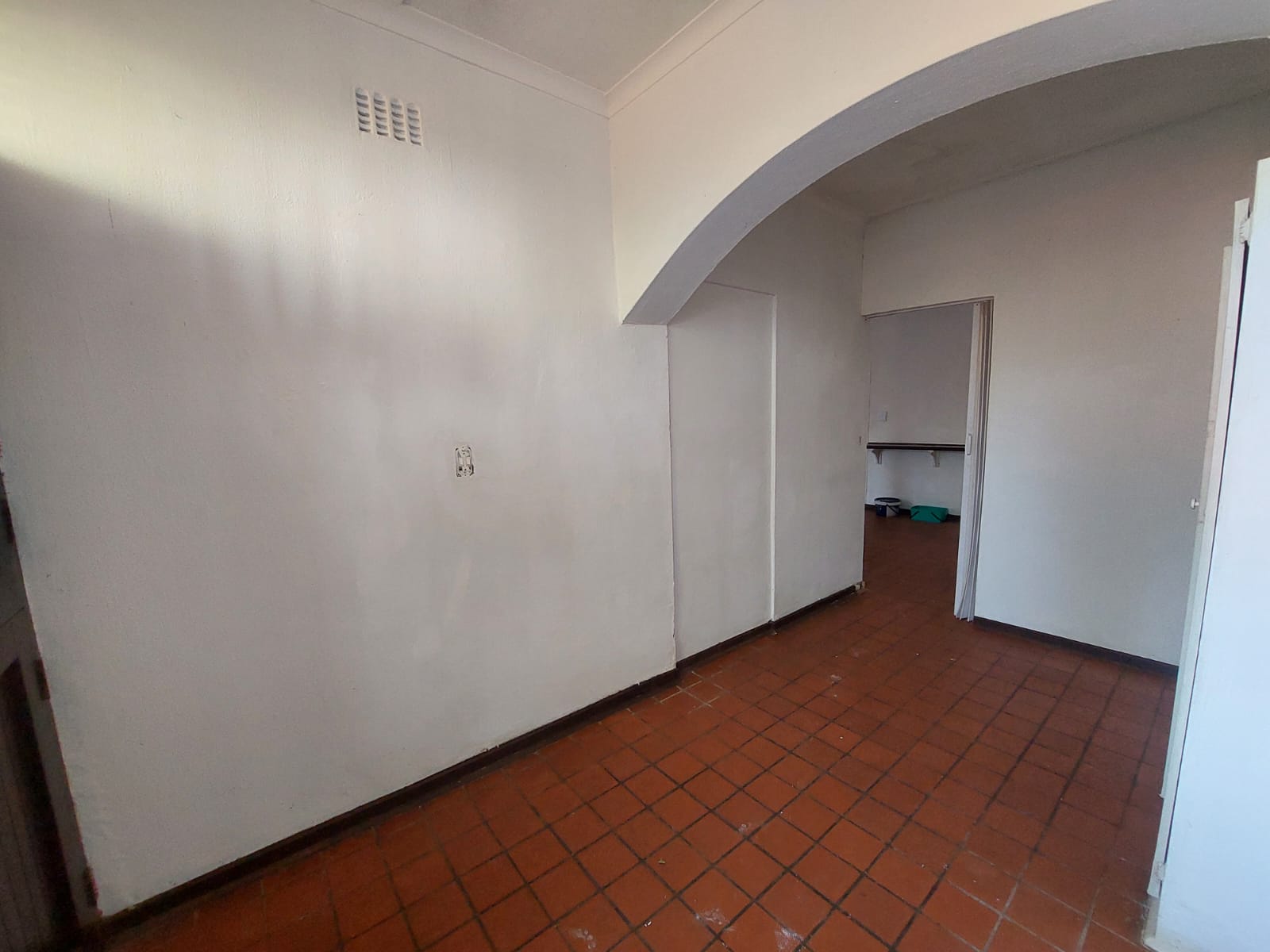 6cb61dca-422c-447d-a6fe-a4e90f7ee42c Cosy 2-Bedroom Unit to Rent in Margate