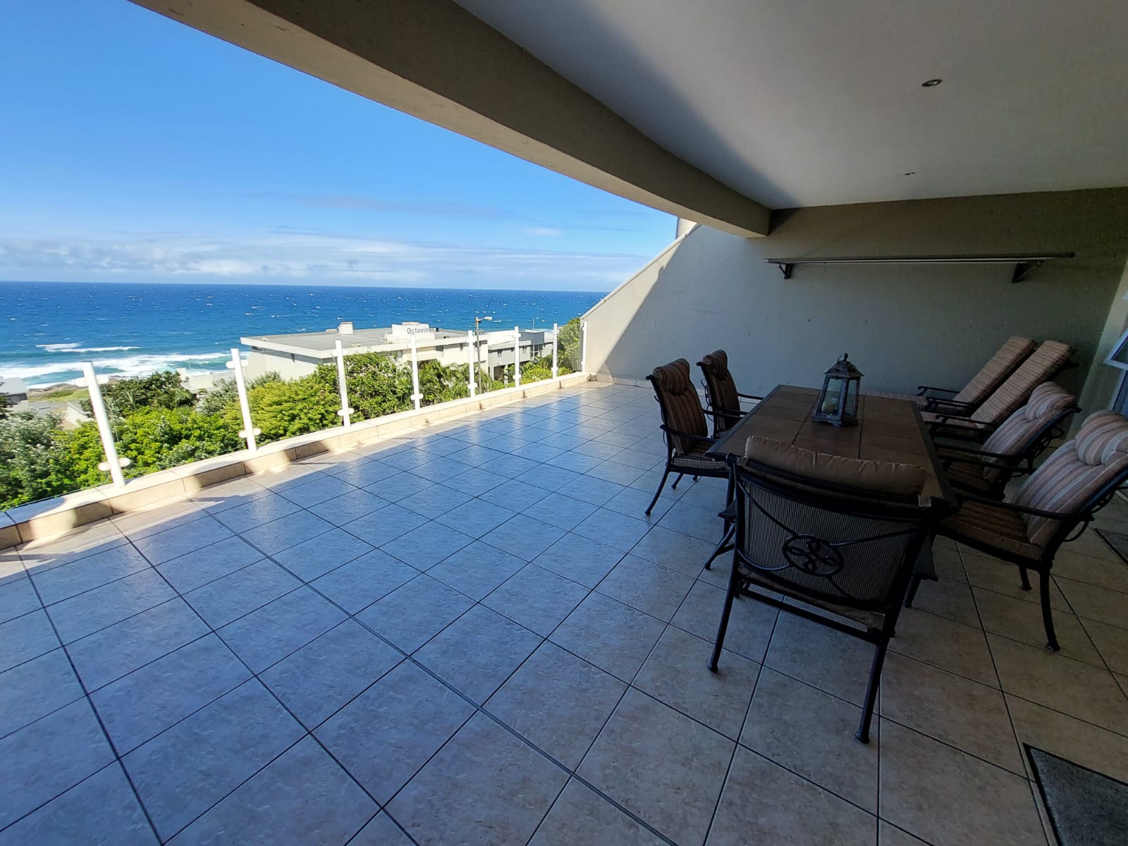 73675d7b-2cf0-4756-81c7-958e1c0991ad Spacious 3 Bedroom, 2 Bathroom, open plan Manaba Sea View For Sale