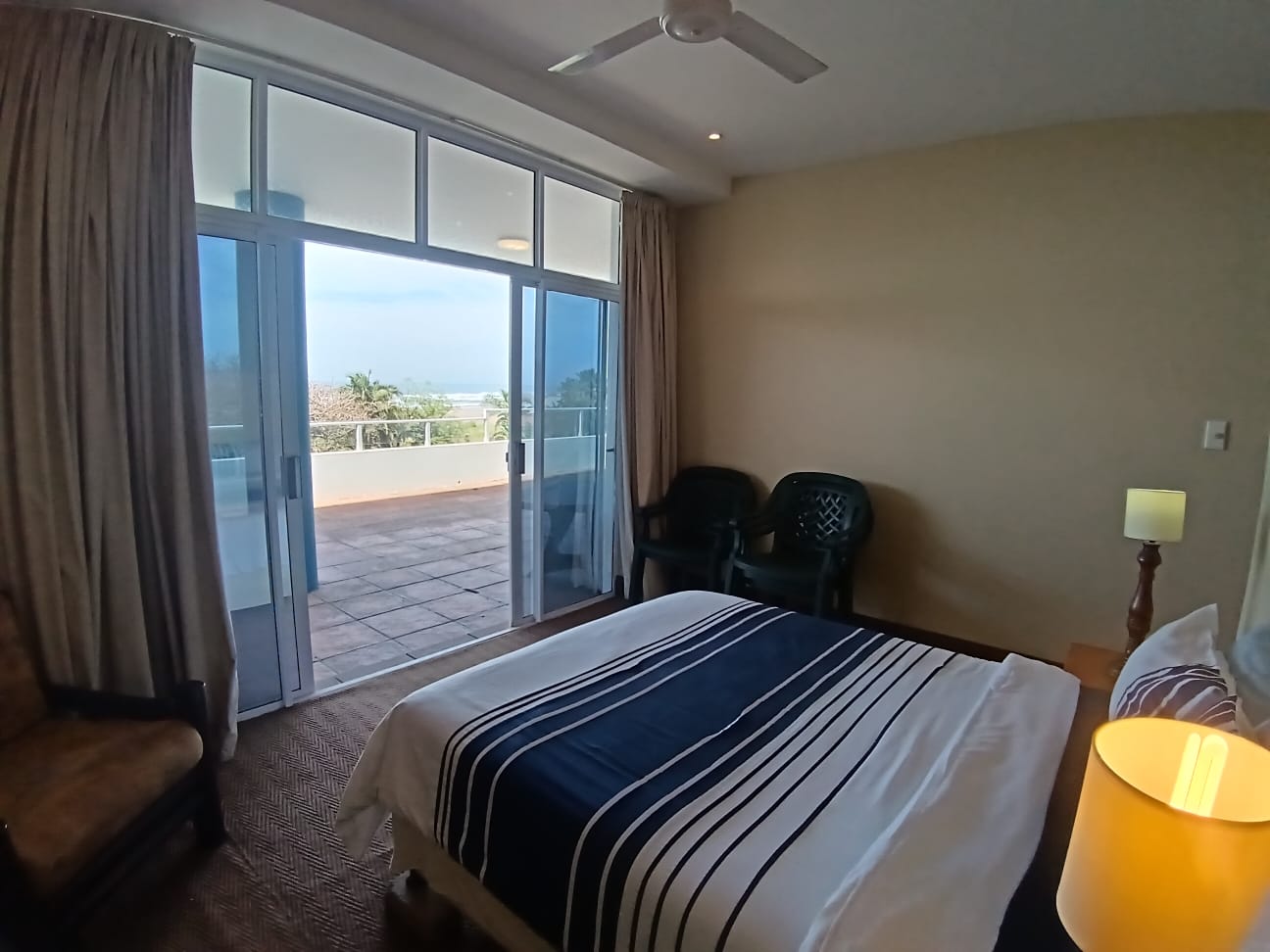 86340981-e911-4ec3-9017-f9d6d2ccf83f 3 Bedroom, 2 Bathroom, Open Plan, Margate Sea view for Sale