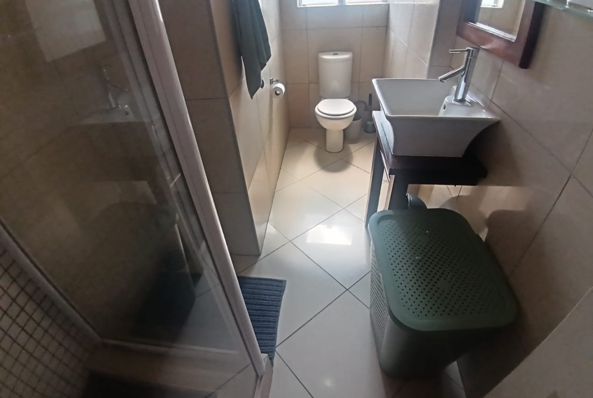 3 Bedroom, 2 Bathroom, Open Plan, Margate Sea view for Sale