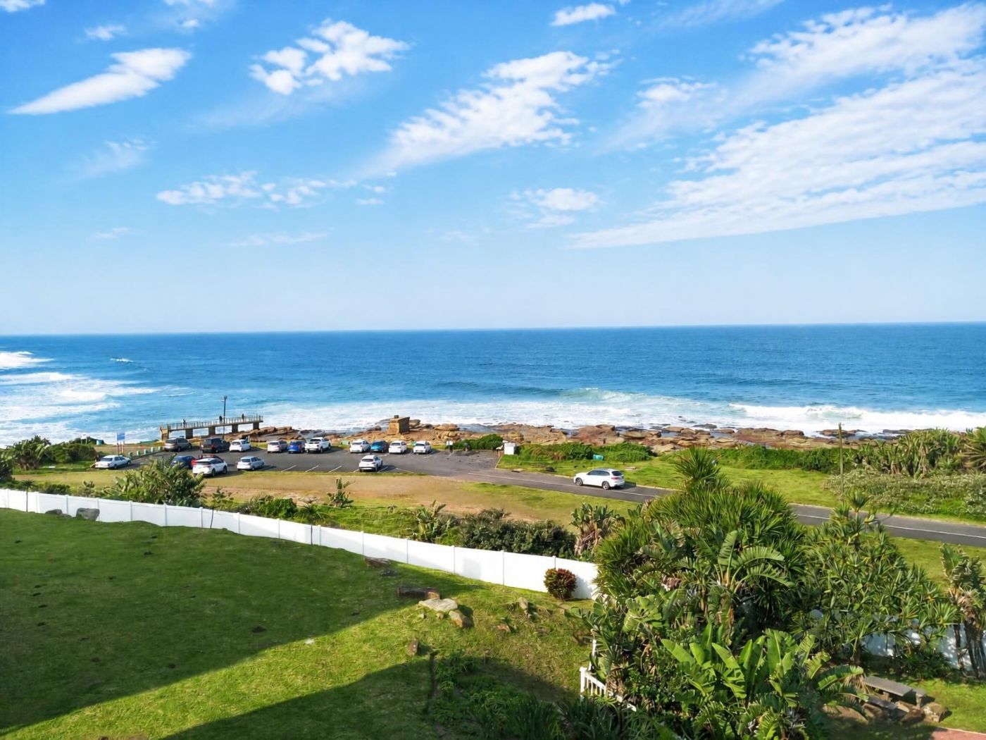 Laguna, Uvongo | R1,850,000 | 120 m² | 3 Bedrooms | Top Floor | Fully Furnished