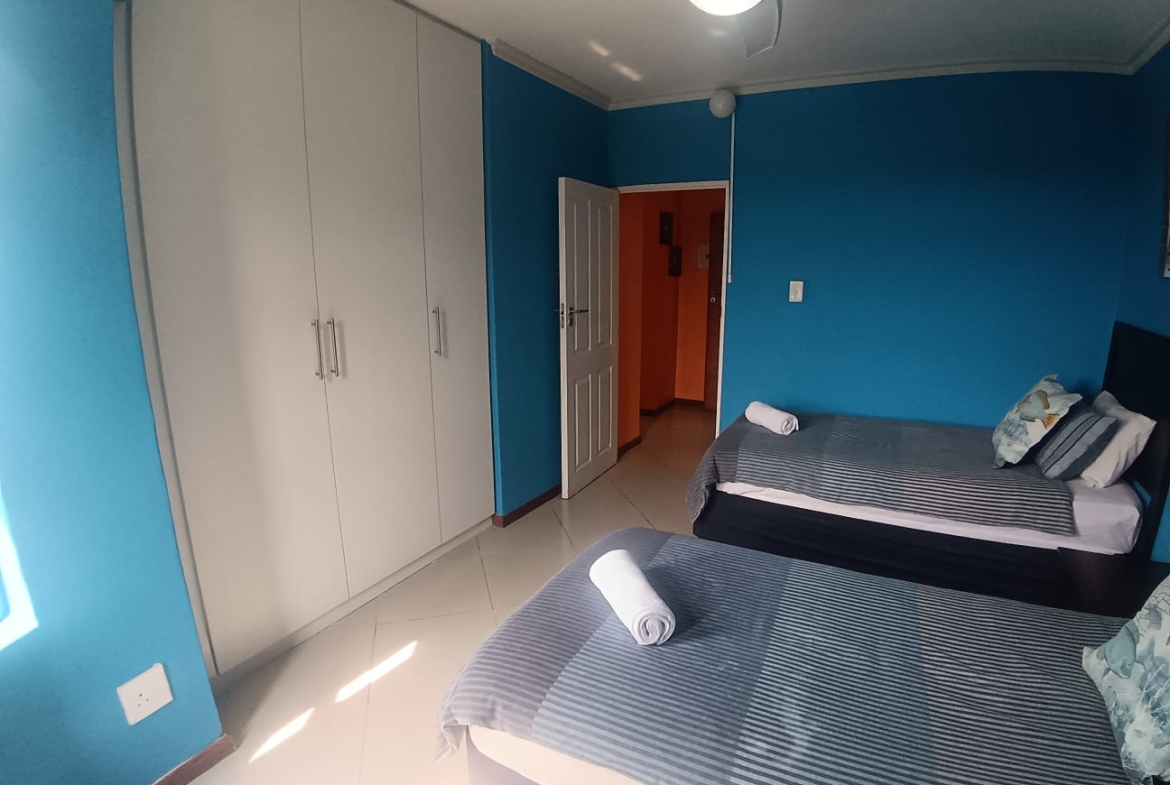 3 Bedroom, 2 Bathroom, Open Plan, Margate Sea view for Sale
