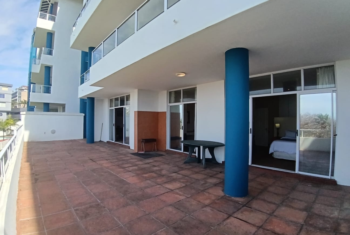 3 Bedroom, 2 Bathroom, Open Plan, Margate Sea view for Sale