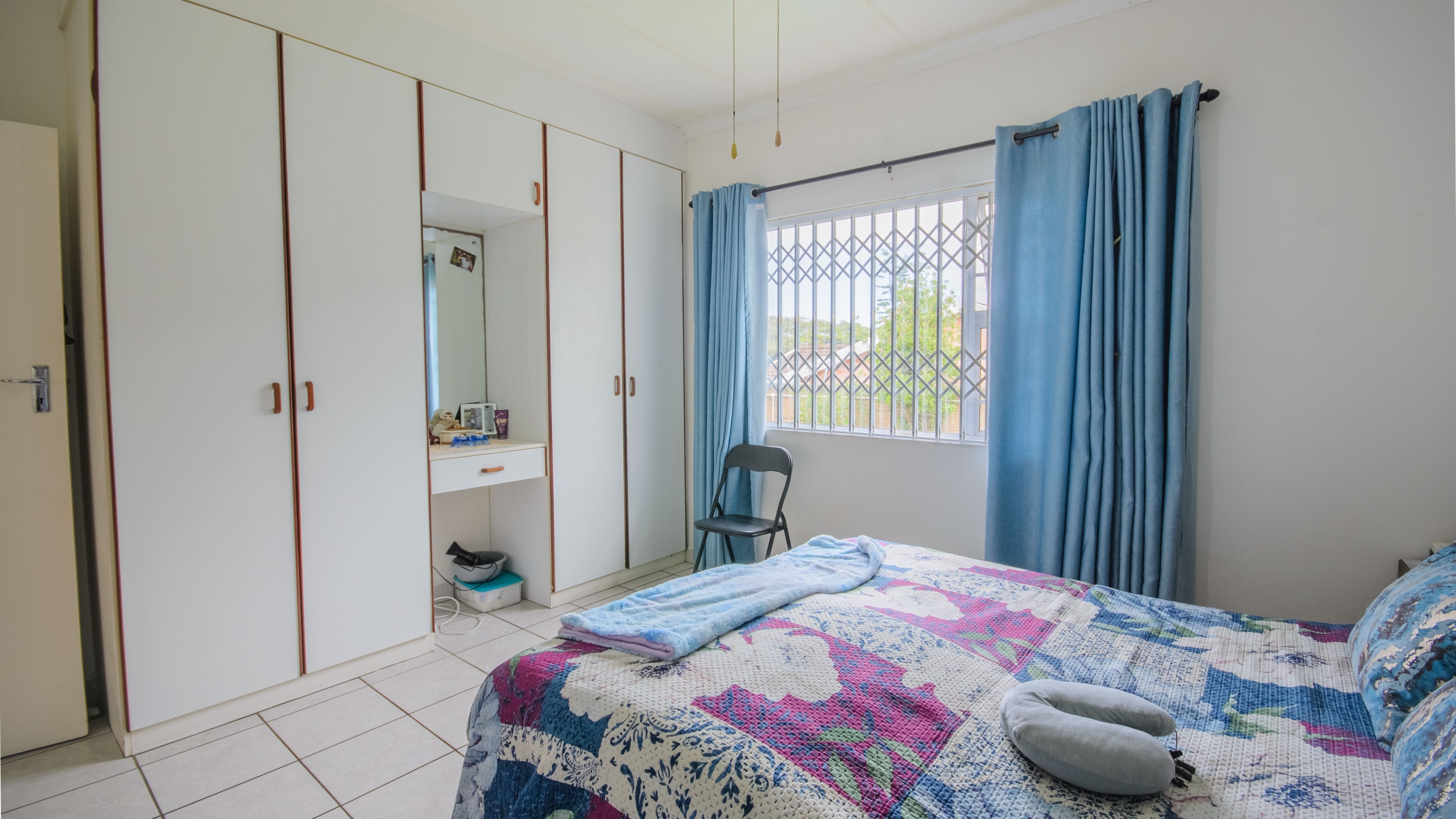 DSC_0183-HDR 3-Bedroom Solar-Powered Townhouse in Manaba Beach with Private Garden