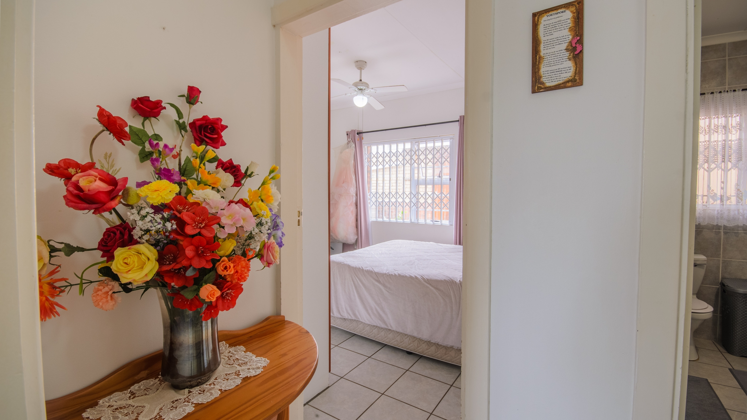 DSC_0213-HDR 3-Bedroom Solar-Powered Townhouse in Manaba Beach with Private Garden