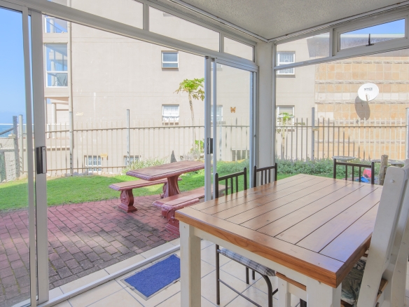 2 Bedroom Apartment With Spectacular Sea Views For Sale In Margate