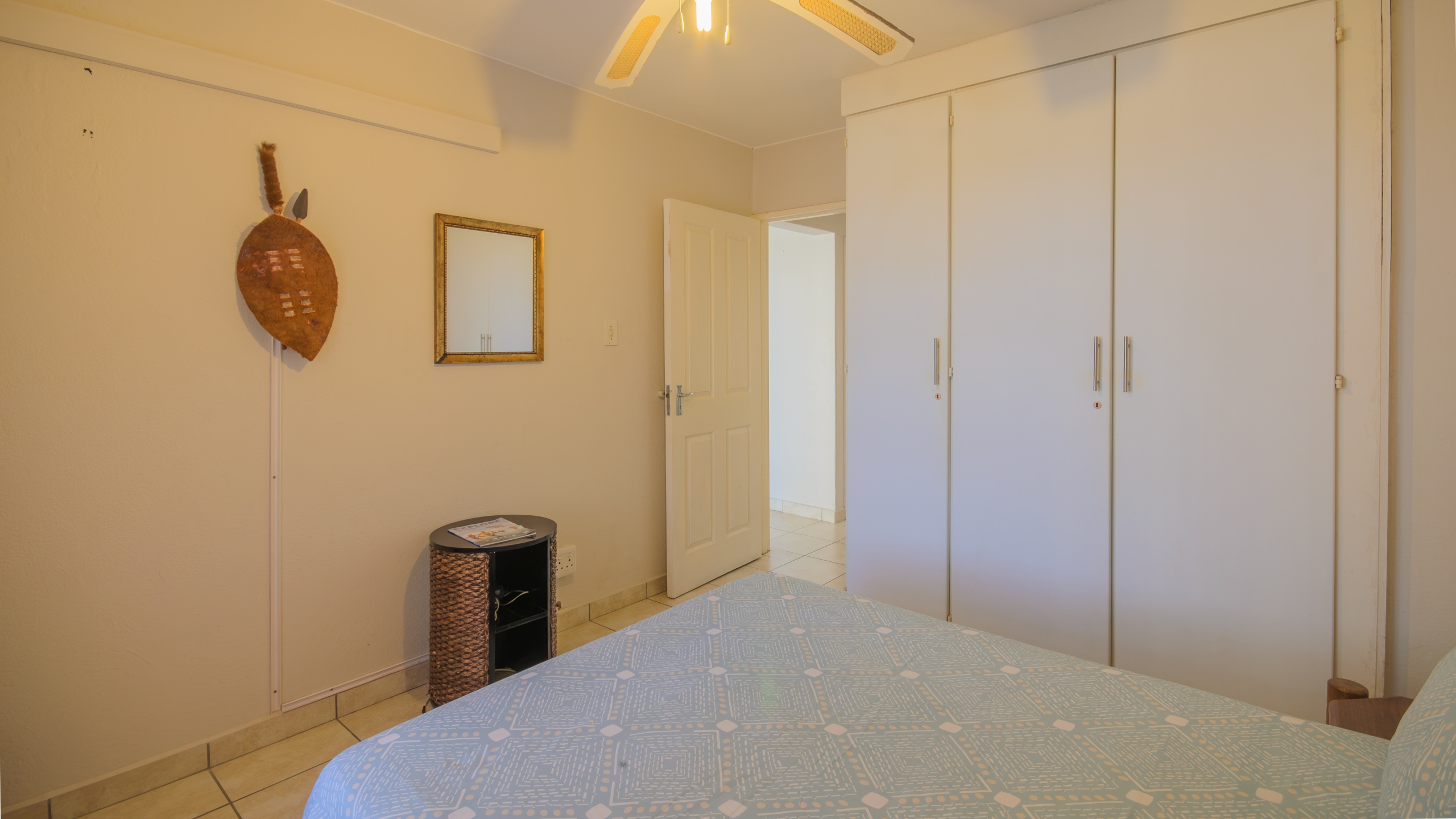 DSC_0447-HDR 2 Bedroom Apartment With Spectacular Sea Views For Sale In Margate