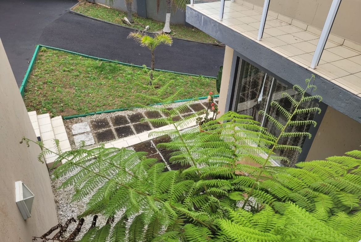 Beautiful Double-Story Family Home with Separate Flat in Shelly Beach