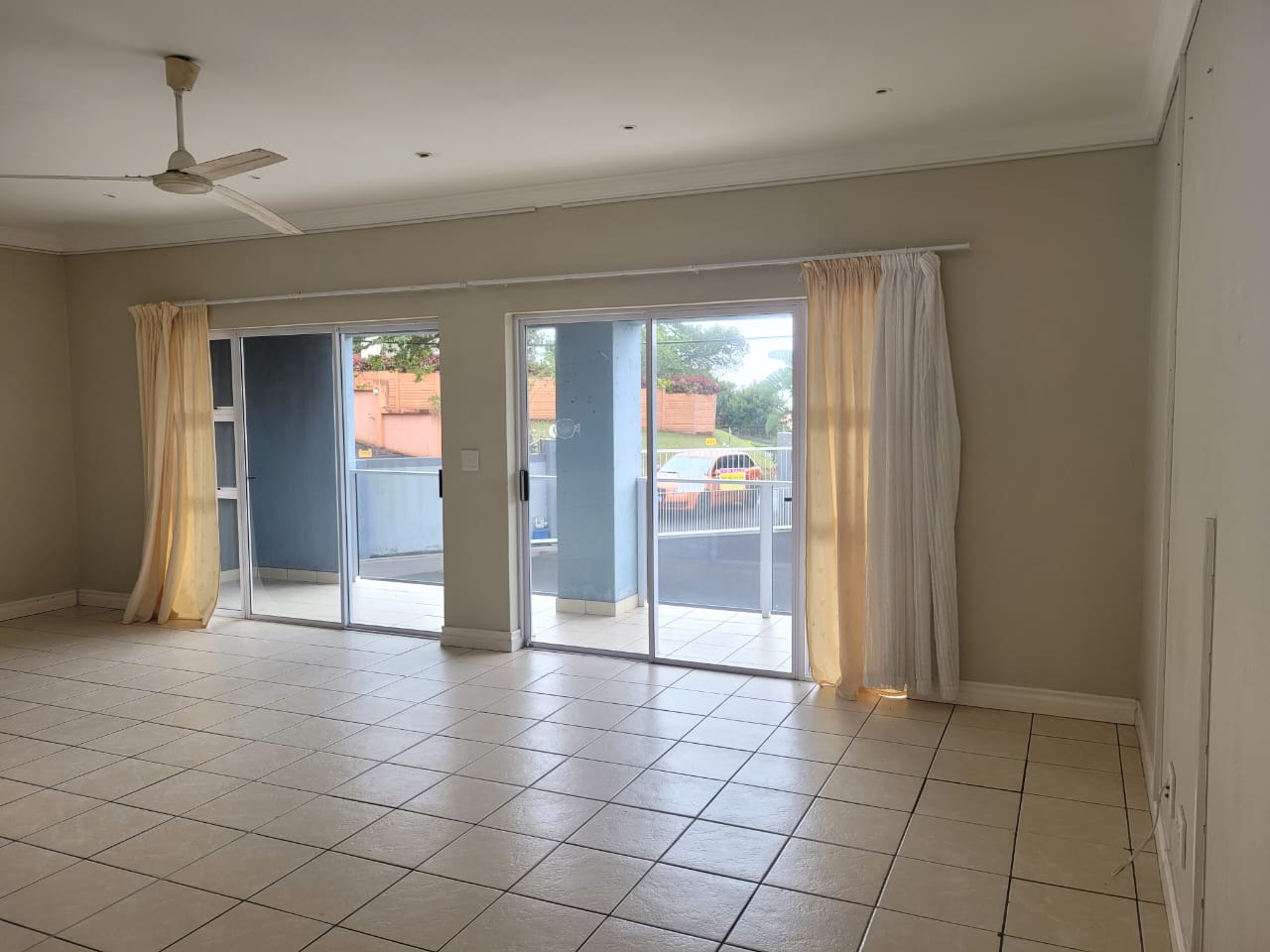 IMG-20241015-WA0079 Beautiful Double-Story Family Home with Separate Flat in Shelly Beach