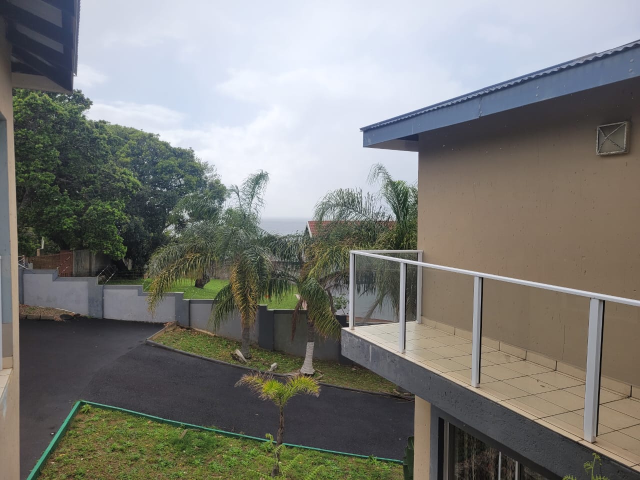 IMG-20241015-WA0083 Beautiful Double-Story Family Home with Separate Flat in Shelly Beach