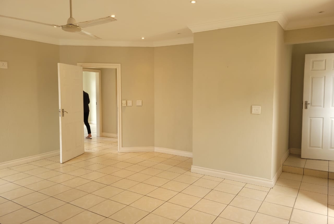 Beautiful Double-Story Family Home with Separate Flat in Shelly Beach