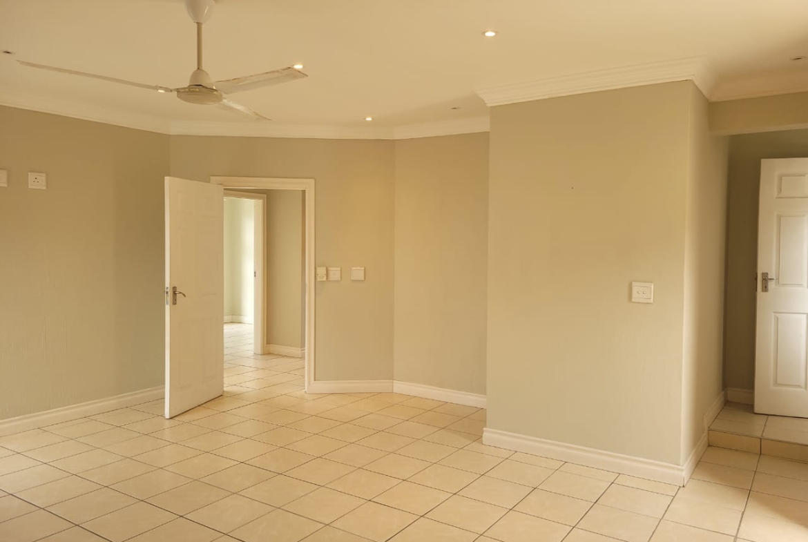 Beautiful Double-Story Family Home with Separate Flat in Shelly Beach
