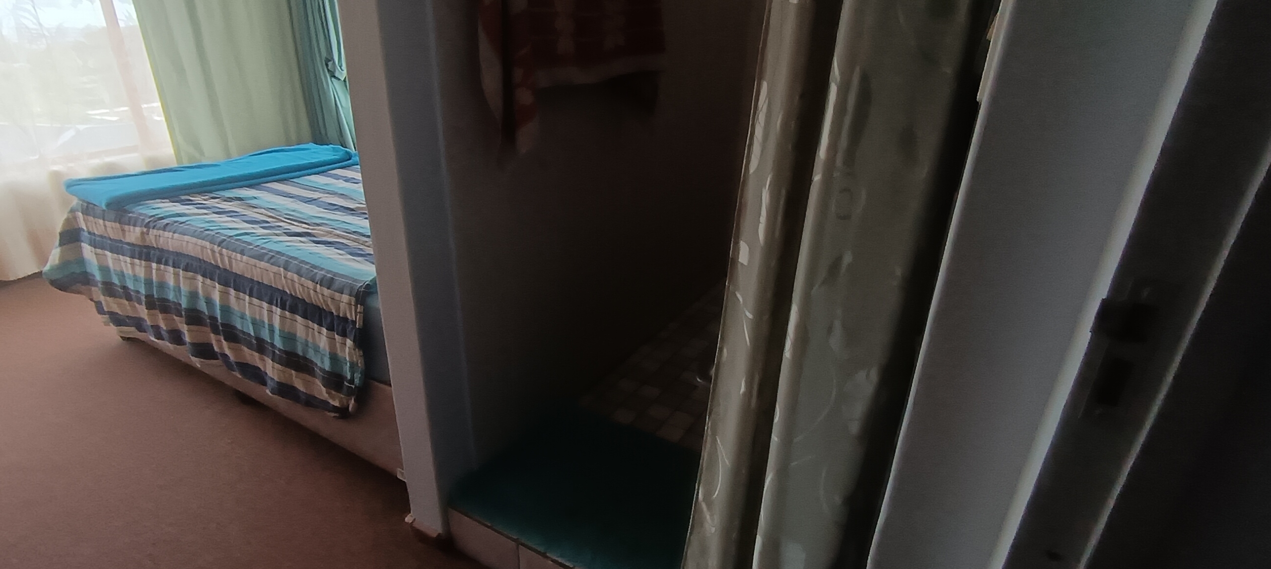 IMG_20260221_110158 6-Bedroom Coastal Sanctuary with Expansive Sea Views – Margate,