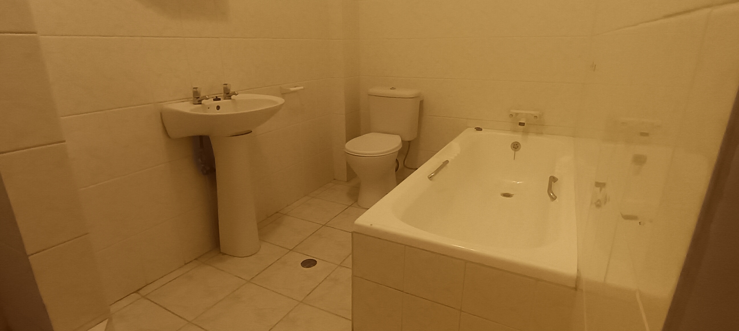 IMG_20260221_110641 6-Bedroom Coastal Sanctuary with Expansive Sea Views – Margate,