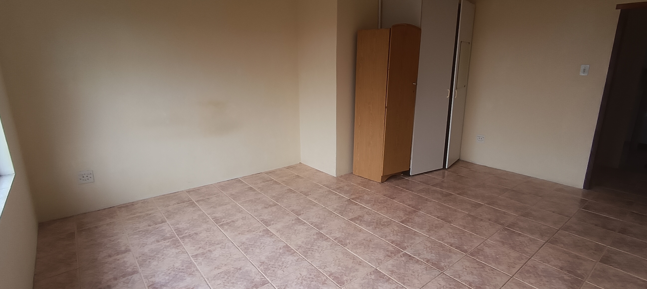 IMG_20260221_110738 6-Bedroom Coastal Sanctuary with Expansive Sea Views – Margate,