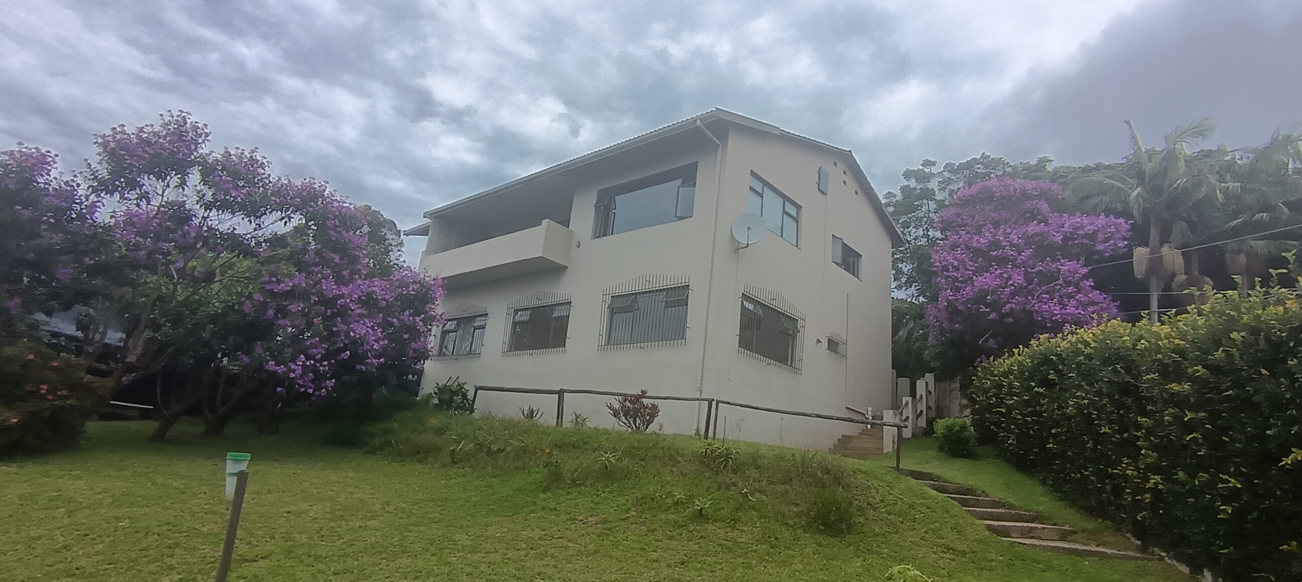 IMG_20260221_111638 6-Bedroom Coastal Sanctuary with Expansive Sea Views – Margate,