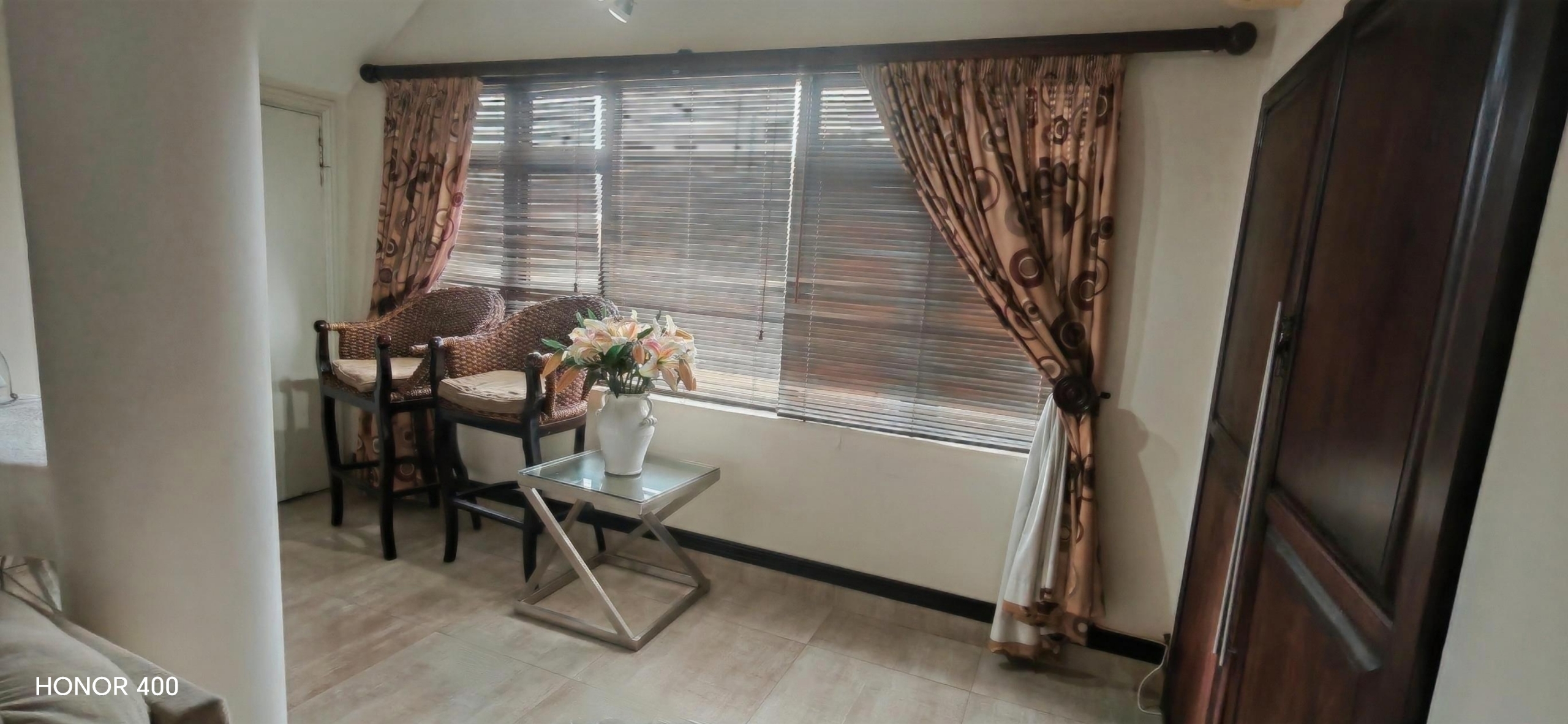 IMG_20260922_095609_edit_302621861756953 Sophisticated 5-Bedroom Residence with Ocean Views, Uvongo