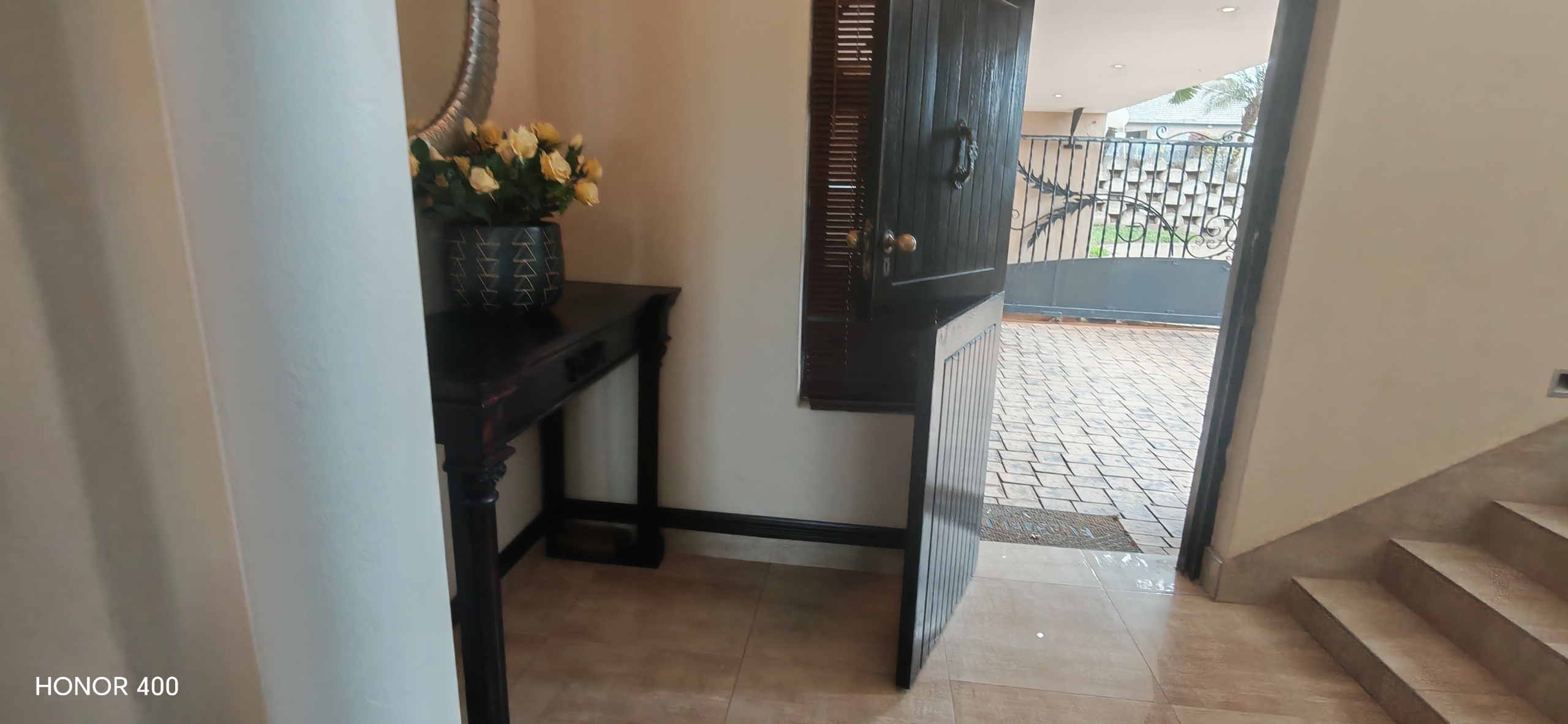 IMG_20260922_095638 Sophisticated 5-Bedroom Residence with Ocean Views, Uvongo