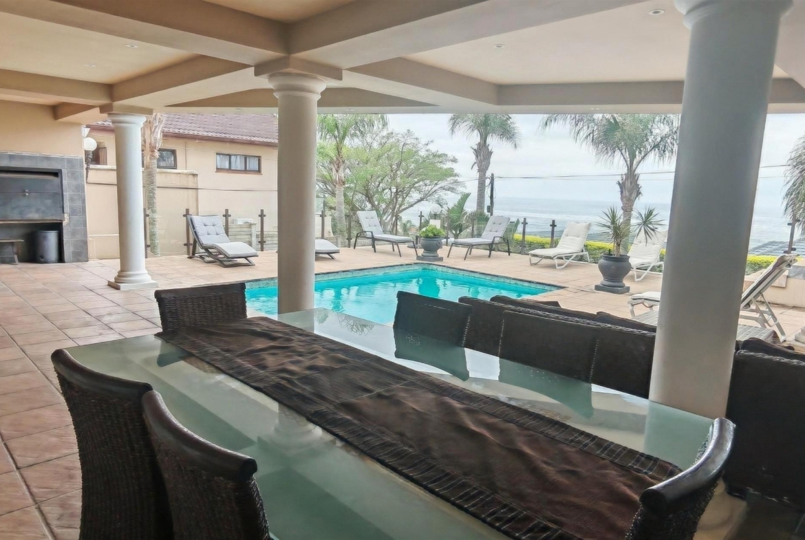 Sophisticated 5-Bedroom Residence with Ocean Views, Uvongo