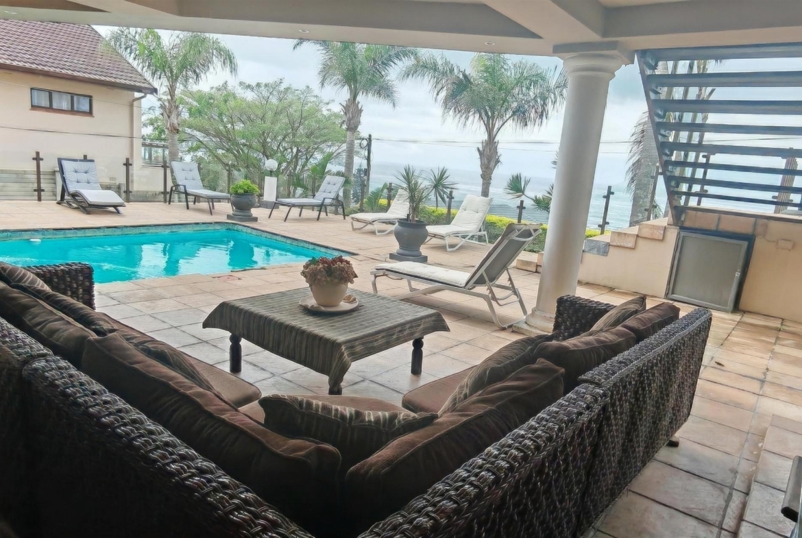 Sophisticated 5-Bedroom Residence with Ocean Views, Uvongo