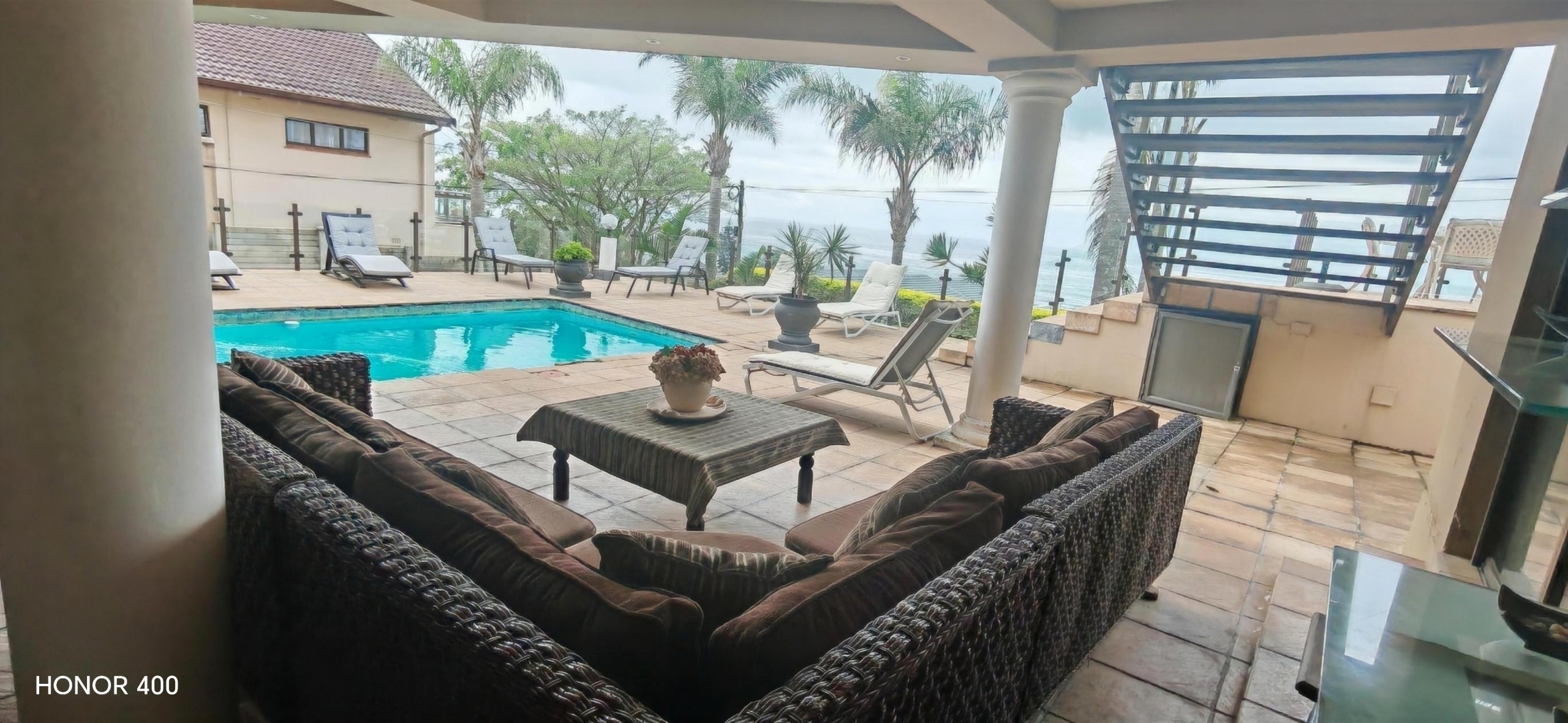 IMG_20260922_095939_edit_302769258381115 Sophisticated 5-Bedroom Residence with Ocean Views, Uvongo