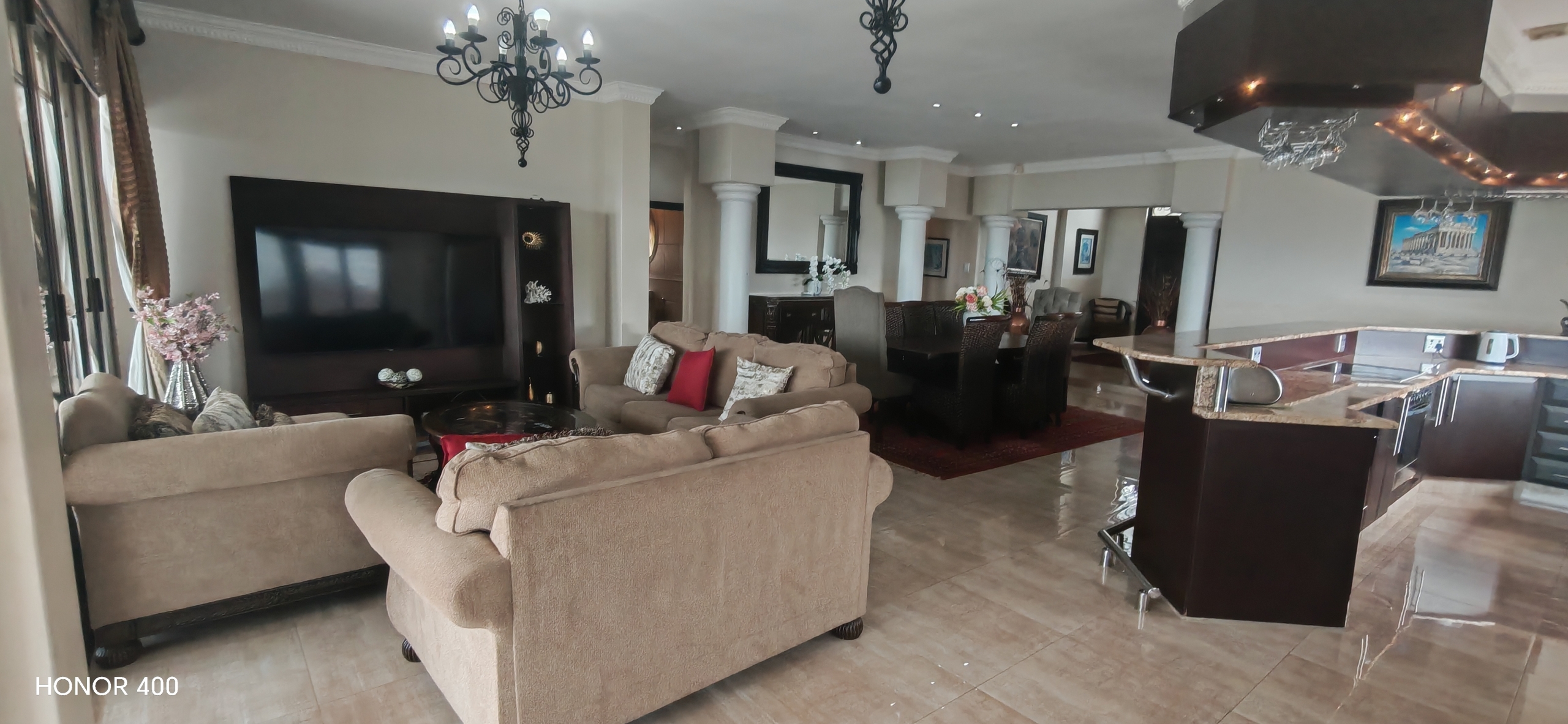 IMG_20260922_100149 Sophisticated 5-Bedroom Residence with Ocean Views, Uvongo