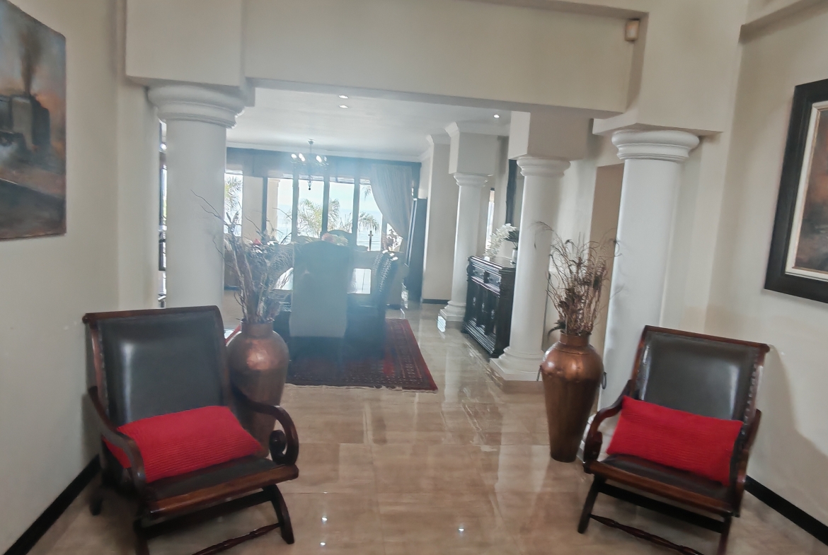 Sophisticated 5-Bedroom Residence with Ocean Views, Uvongo