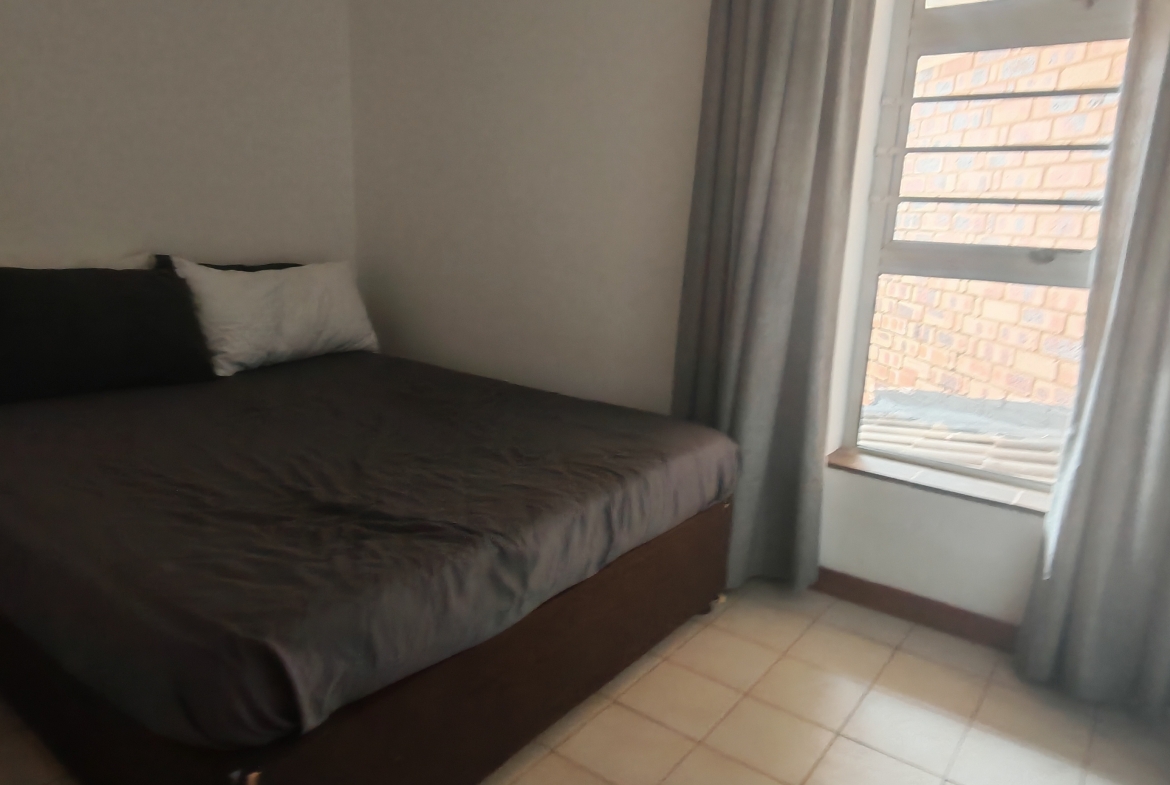 Modern 7-Bedroom Beachfront Residence with Uninterrupted Sea Views – Spiros Beach, Port Edward
