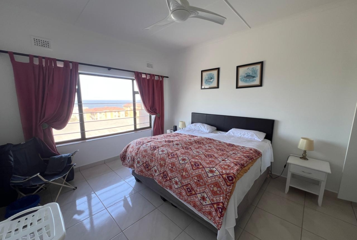 Spacious 2-Bedroom Apartment with Beautiful Sea Views to Rent