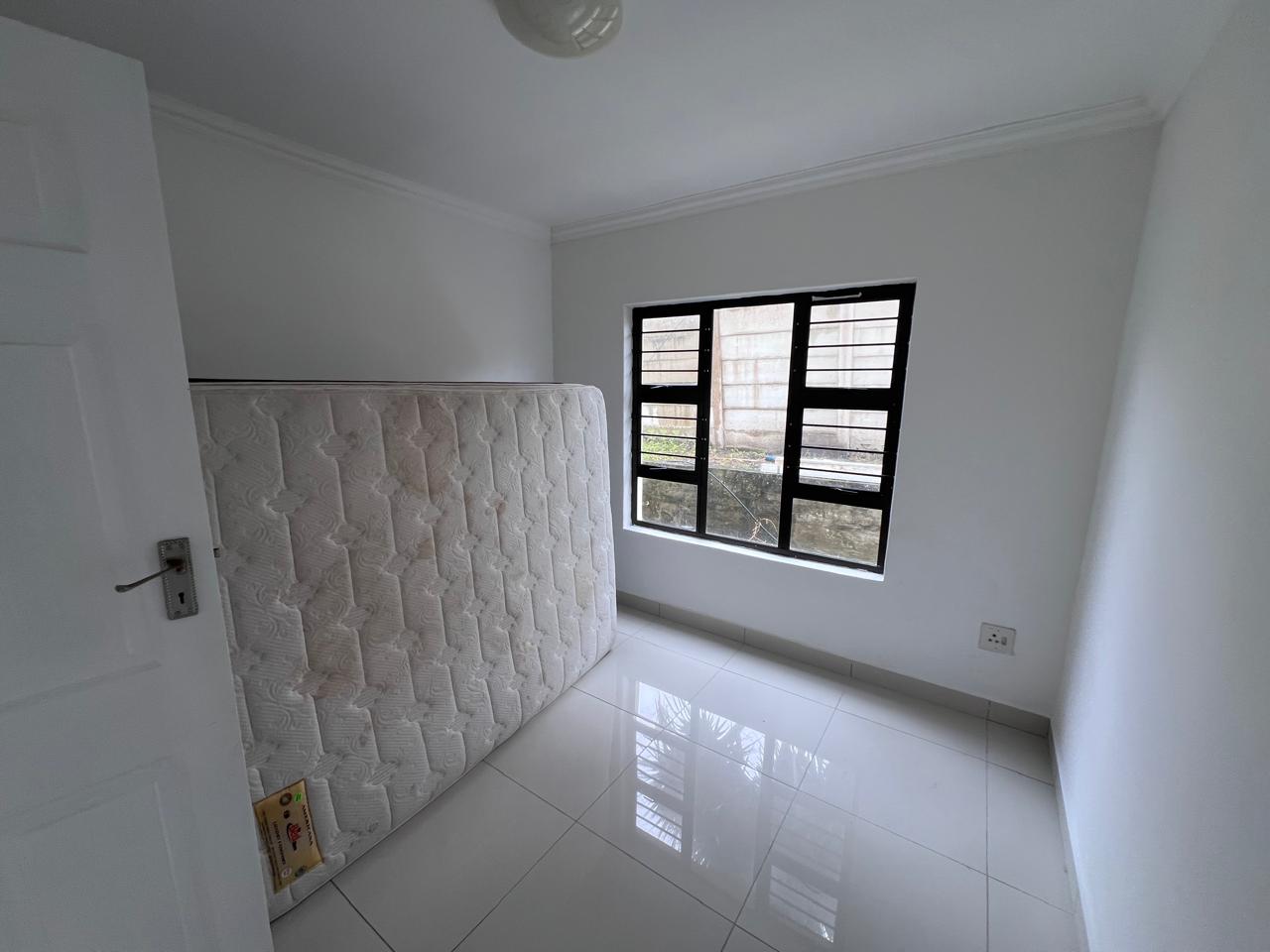 IMG_4253 Modern 2 Bedroom Apartment To Rent in Uvongo