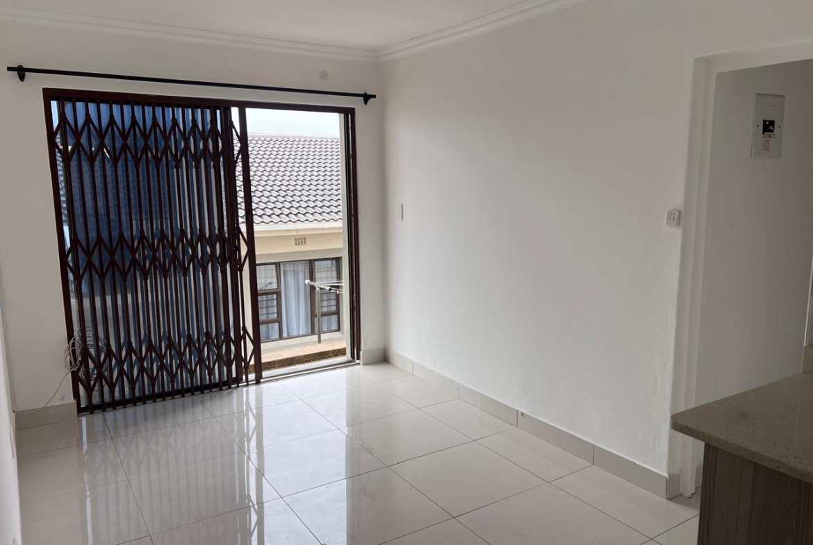 Modern 2 Bedroom Apartment To Rent in Uvongo