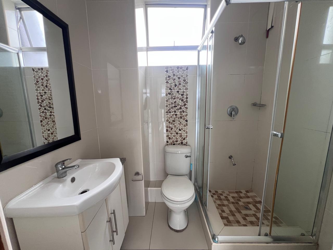 IMG_4265 Spacious 3-Bedroom Apartment with Beautiful Sea Views