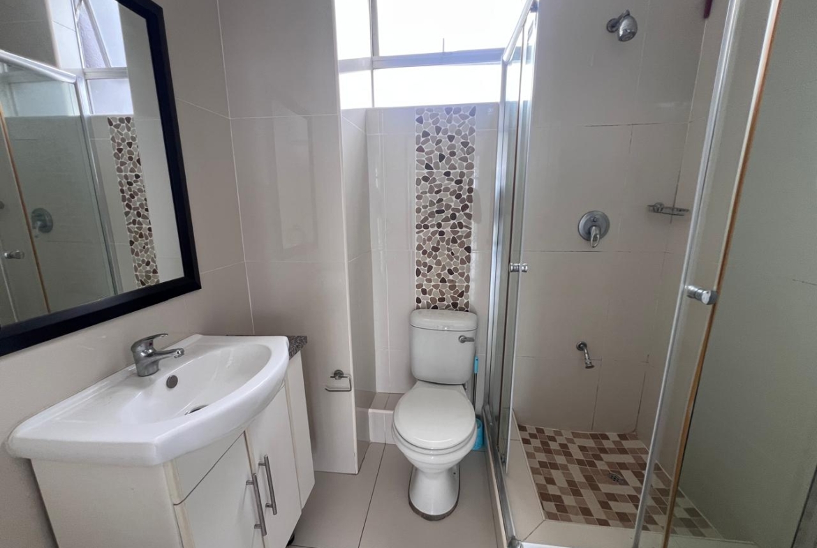Spacious 3-Bedroom Apartment with Beautiful Sea Views