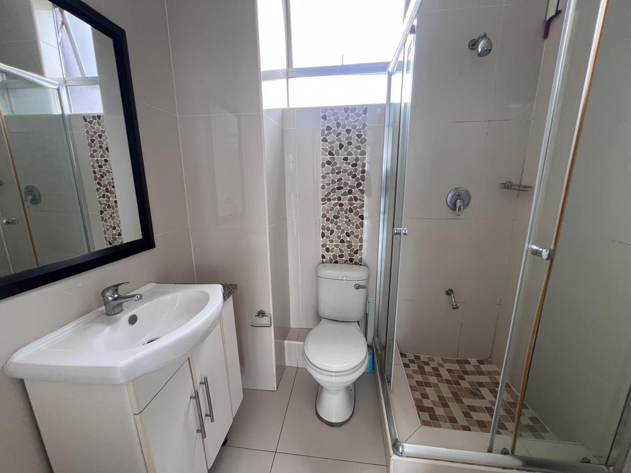 IMG_4266 Spacious 3-Bedroom Apartment with Beautiful Sea Views