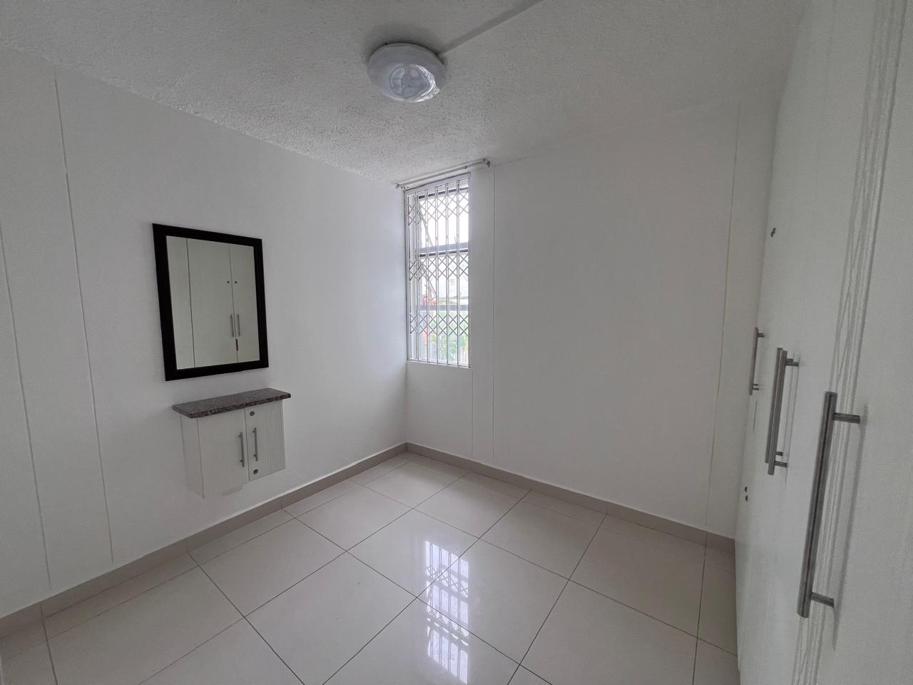 IMG_4273 Spacious 3-Bedroom Apartment with Beautiful Sea Views
