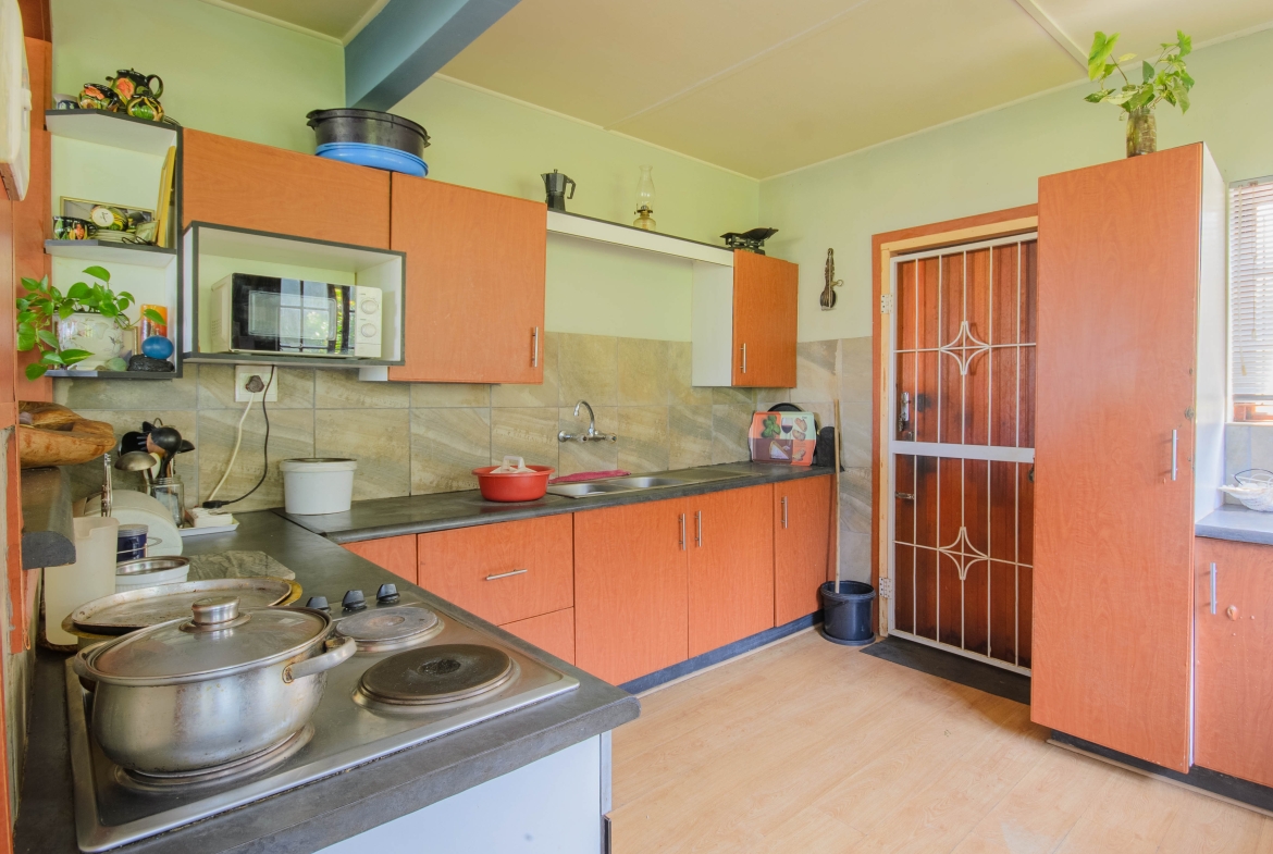 The Former Galleon – Unique Renovation Opportunity with Incredible Views