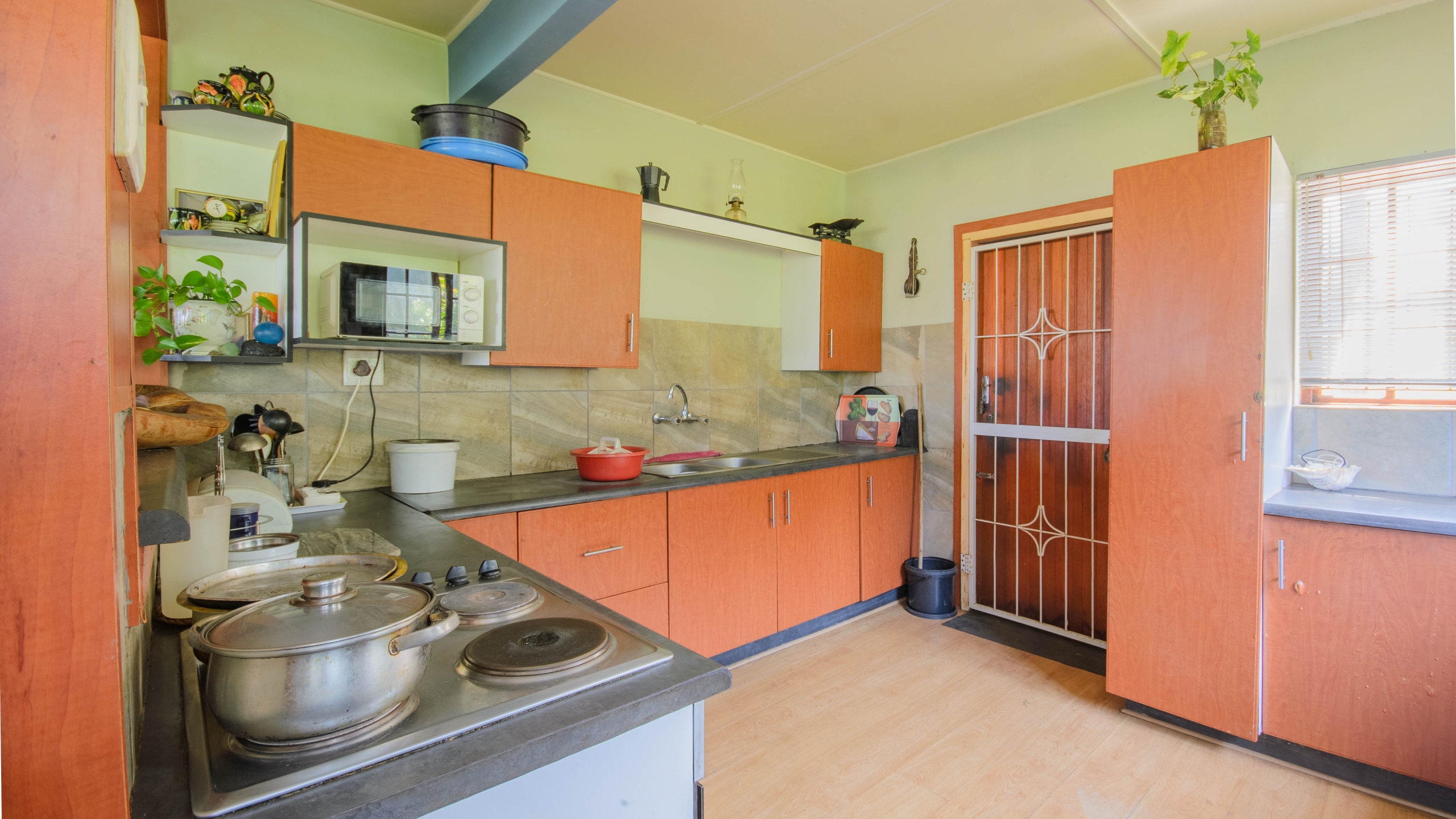 The Former Galleon – Unique Renovation Opportunity with Incredible Views
