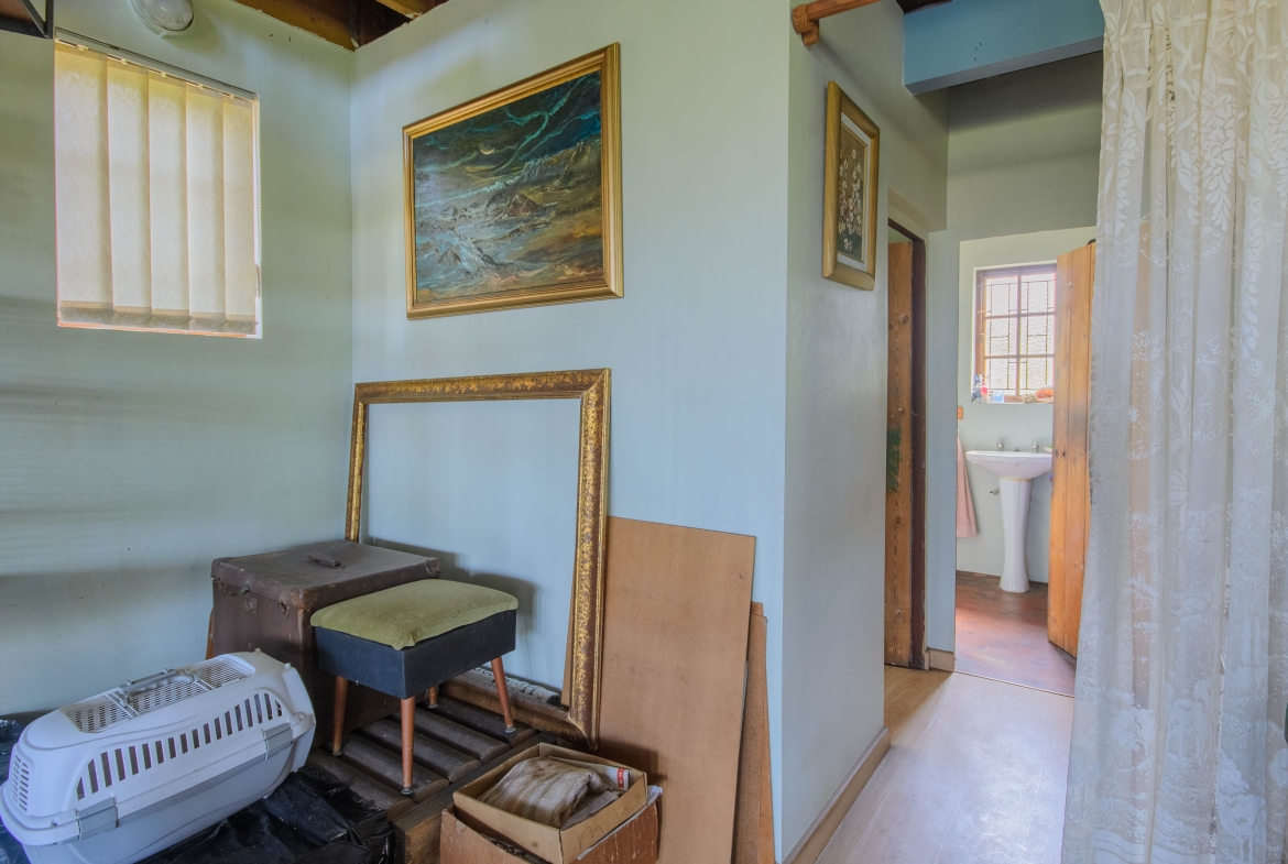 The Former Galleon – Unique Renovation Opportunity with Incredible Views
