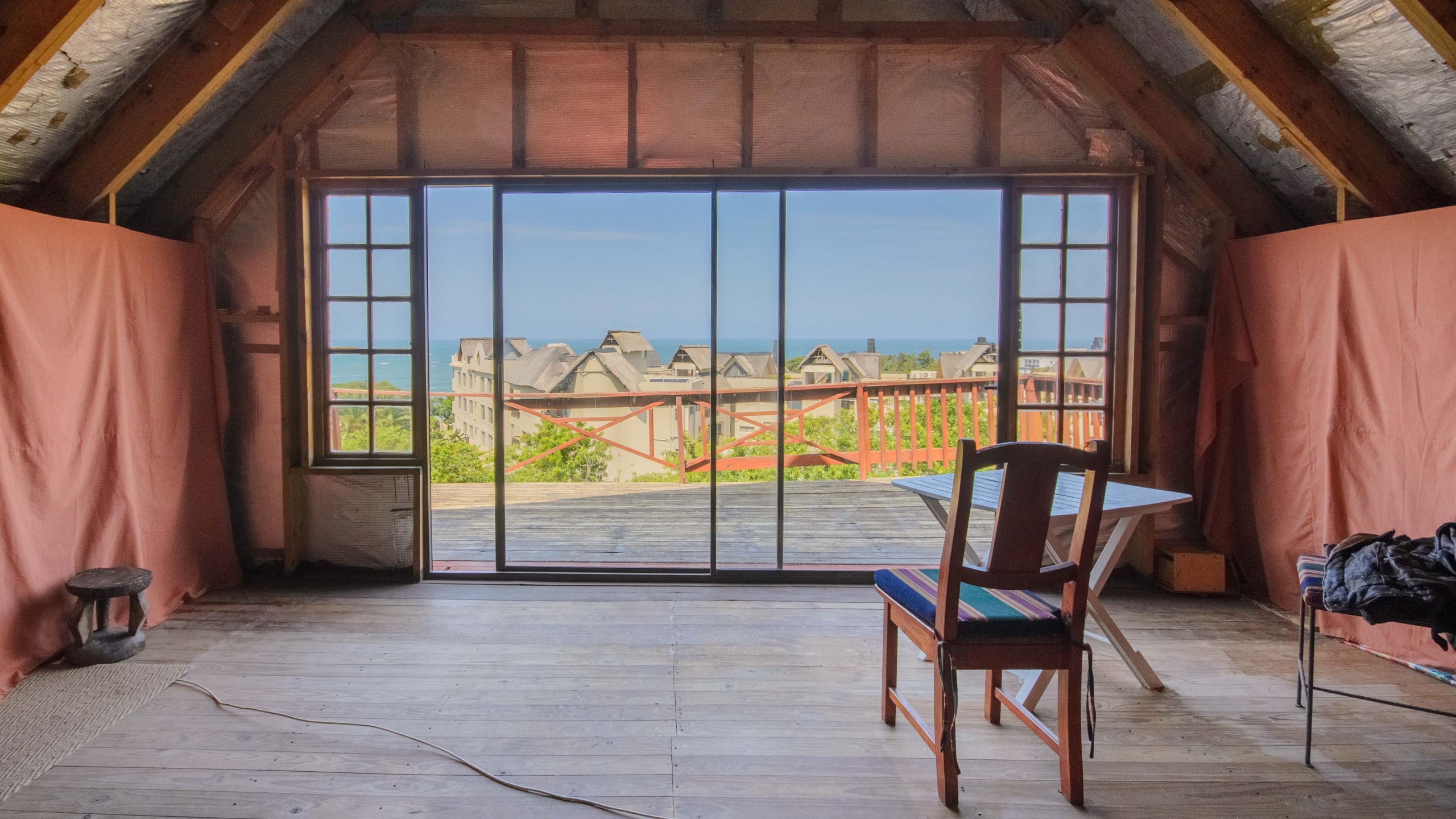 The Former Galleon – Unique Renovation Opportunity with Incredible Views