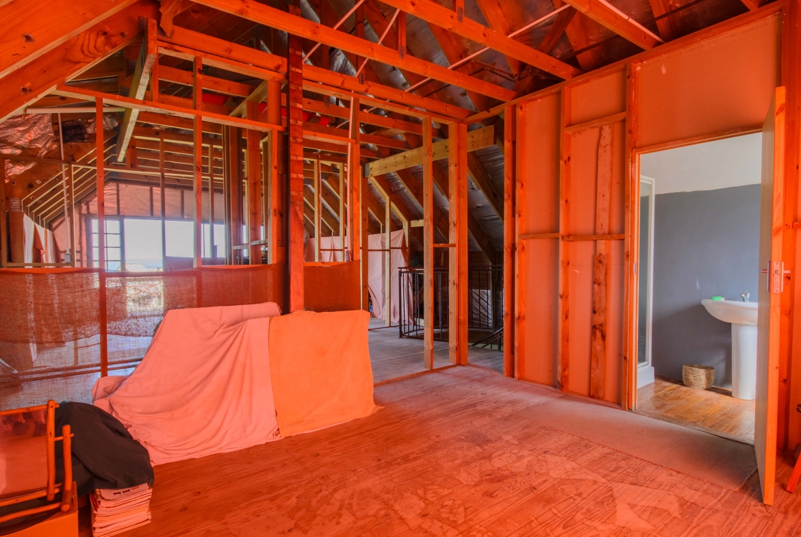 The Former Galleon – Unique Renovation Opportunity with Incredible Views