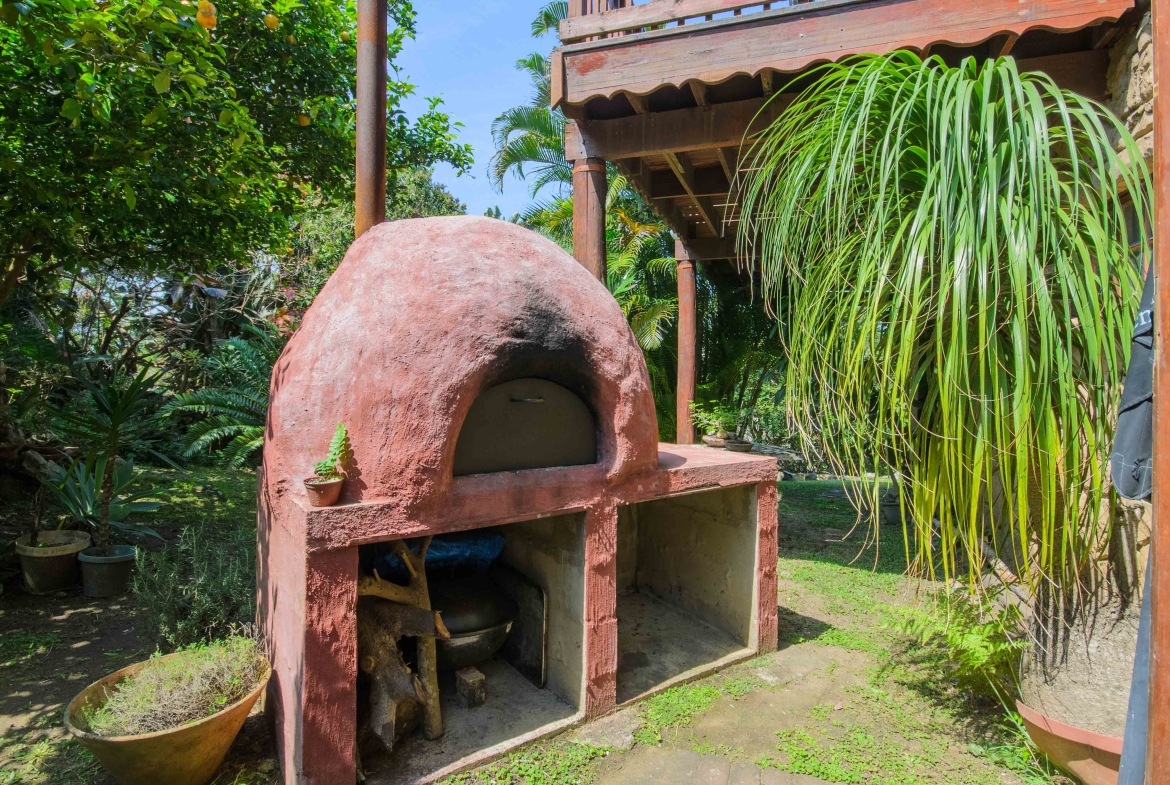 The Former Galleon – Unique Renovation Opportunity with Incredible Views