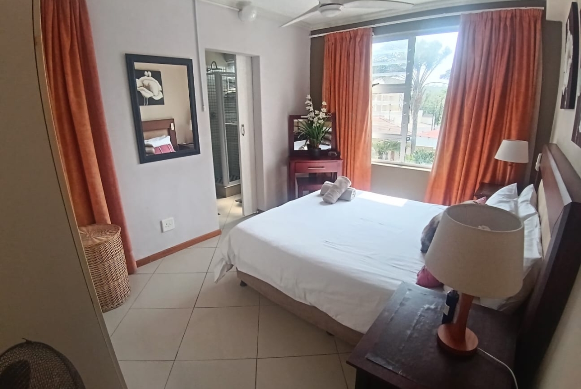3 Bedroom, 2 Bathroom, Open Plan, Margate Sea view for Sale