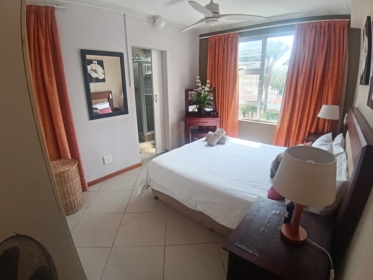 3 Bedroom, 2 Bathroom, Open Plan, Margate Sea view for Sale