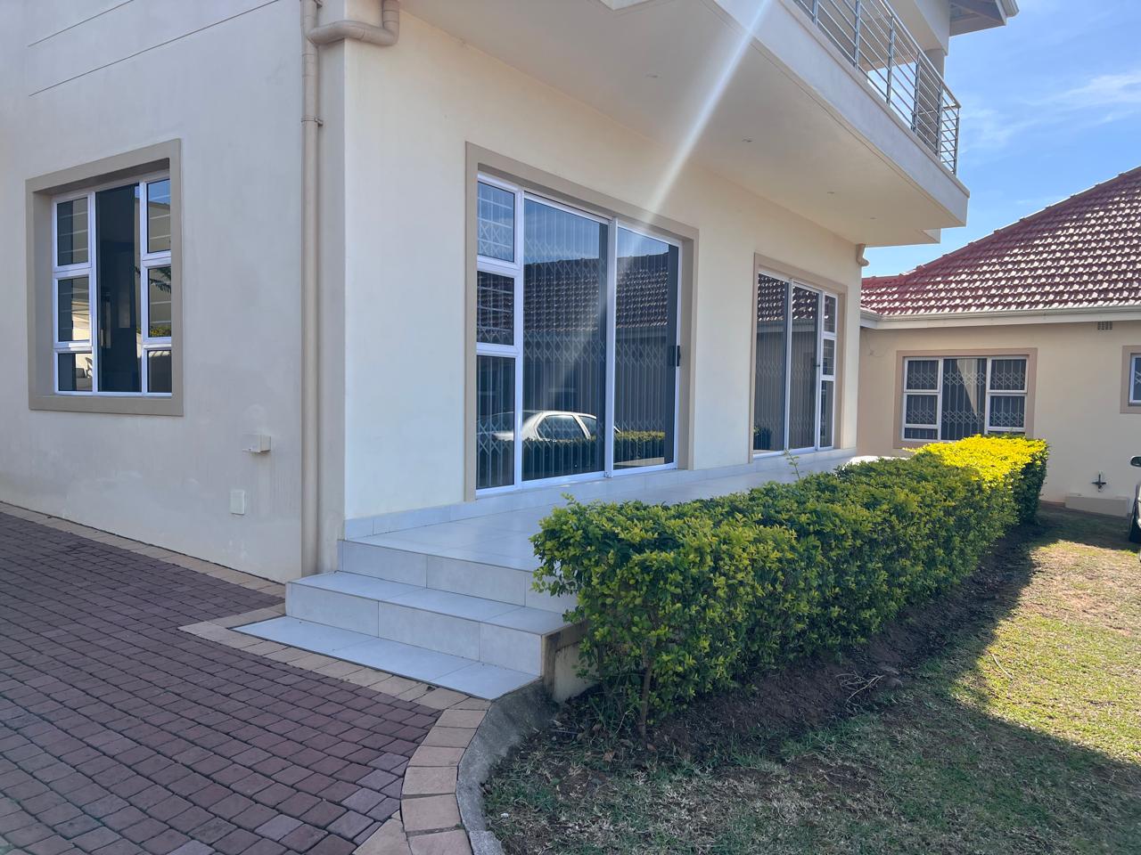a340f1fc-975c-444c-8a9b-5a4f2650460a Modern 2 Bedroom Apartment For Rent