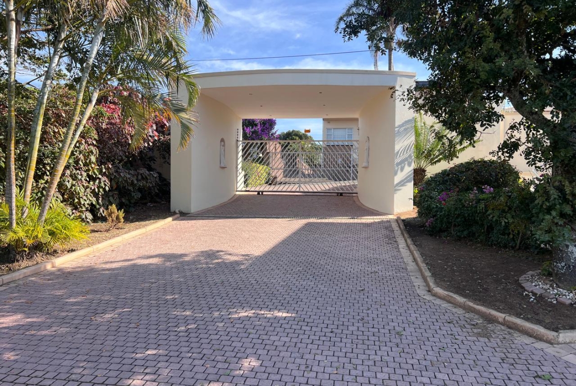 Modern 2 Bedroom Apartment For Rent