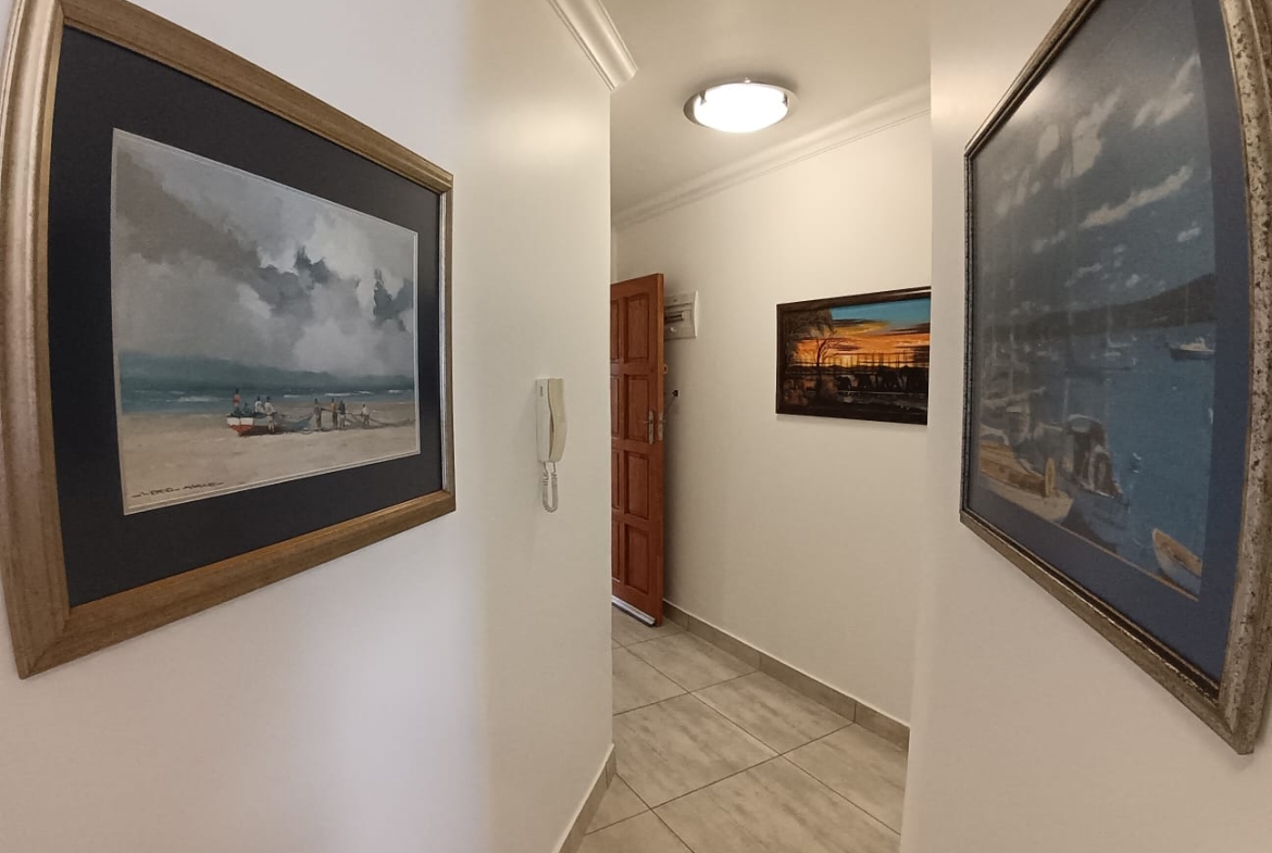 Spacious 3 Bedroom, 2 Bathroom, open plan Manaba Sea View For Sale