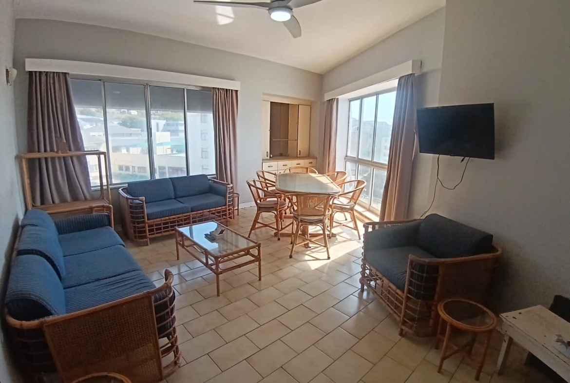 2 Bedroom, 2 Bathroom, open plan, Margate sea view for Sale