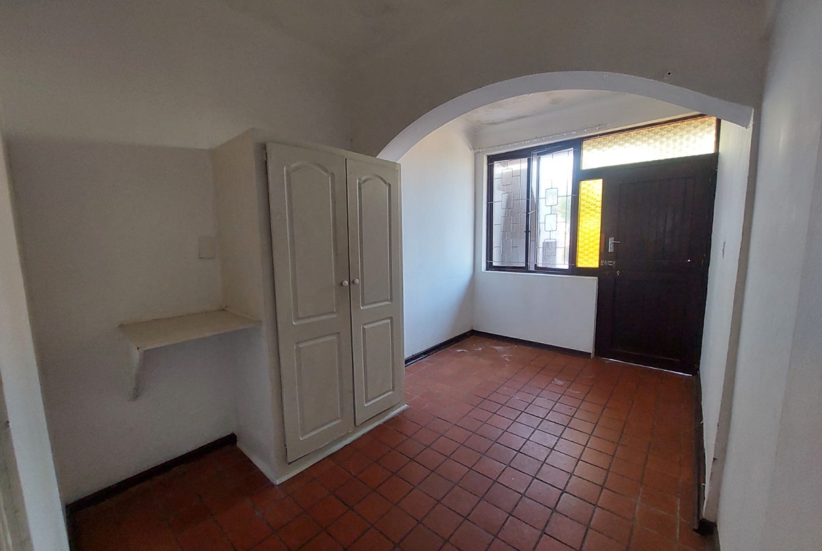 Cosy 2-Bedroom Unit to Rent in Margate