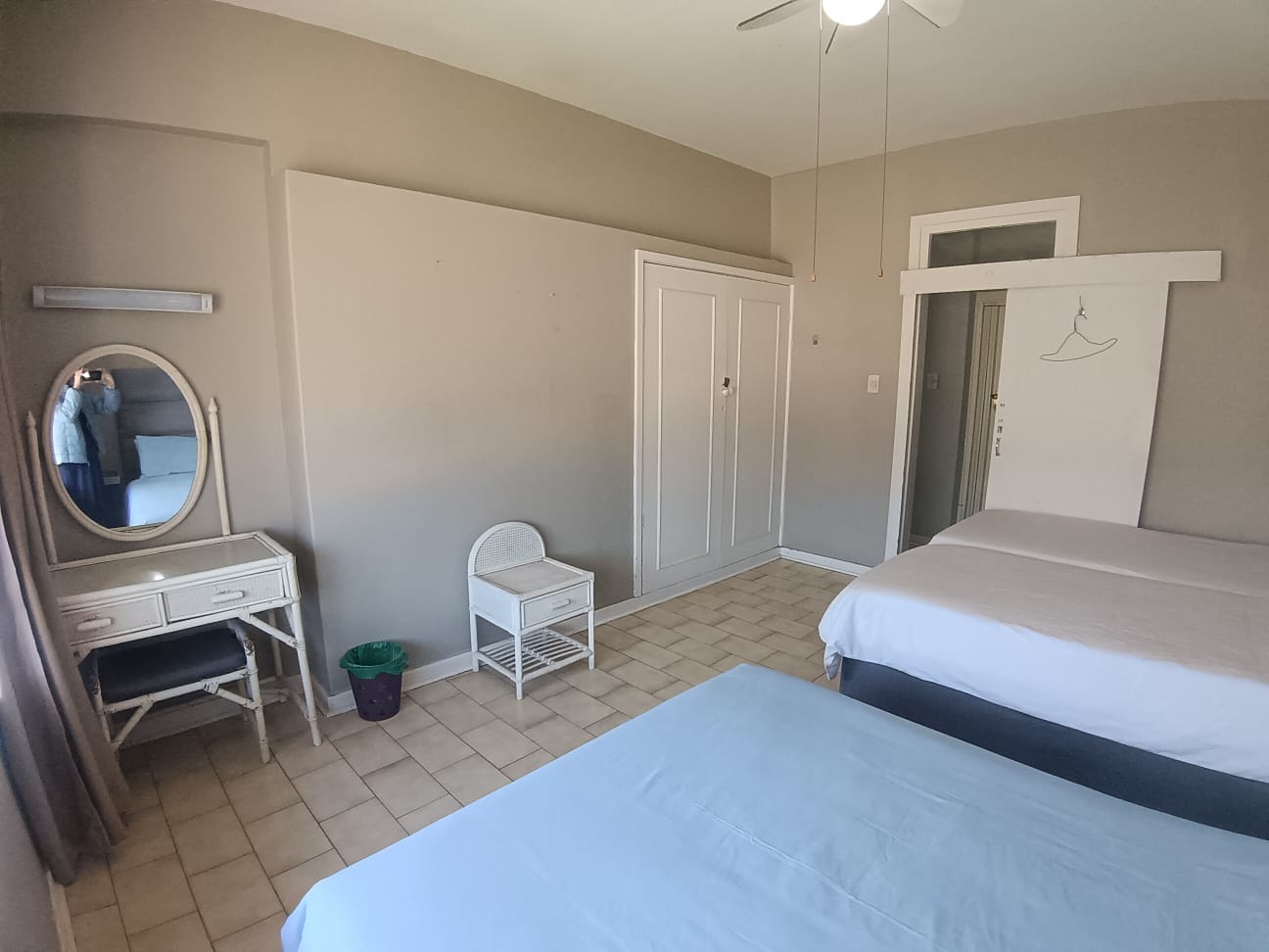 2 Bedroom, 2 Bathroom, open plan, Margate sea view for Sale