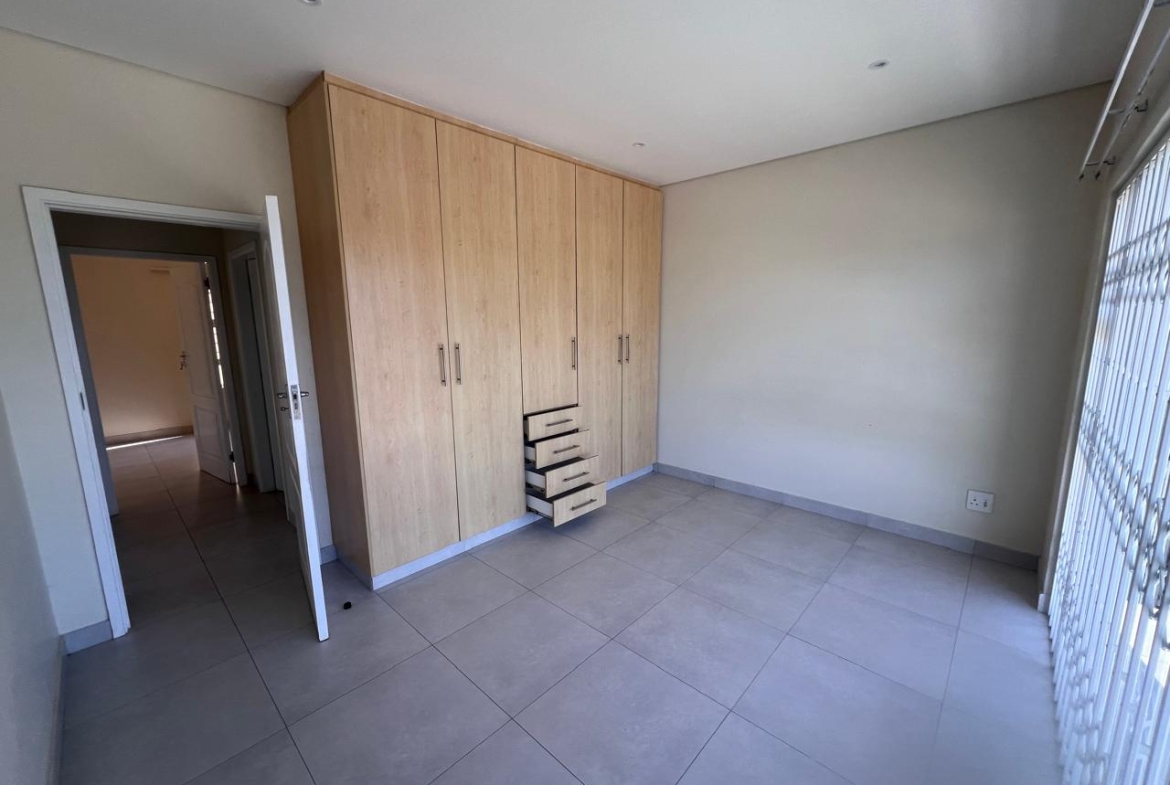 Modern 2 Bedroom Apartment For Rent